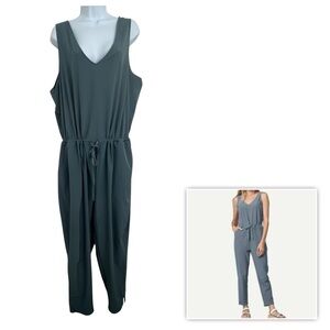 Patagonia Fleetwith Jumpsuit Nouveau Green, Pockets, Lightweight Size XXL  Women